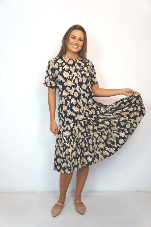 Beach Kaftan The Lakes Dress - Desert Black... dubai outfit dress brunch fashion mums