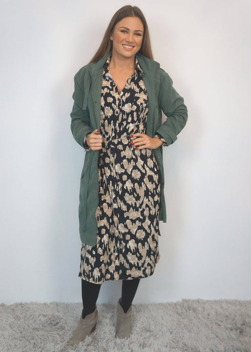 Shirt dress The Sara Midi Shirt Dress - Desert Black dubai outfit dress brunch fashion mums