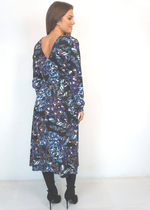 The A/W Pixie Dress - London Style dubai outfit dress brunch fashion mums