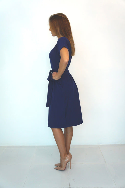 The Classic Dress - Perfect Navy dubai outfit dress brunch fashion mums
