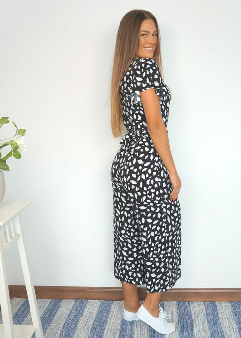 The Wrap Jumpsuit - Wild Abstract dubai outfit dress brunch fashion mums